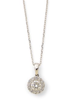 Diamond cluster pendant