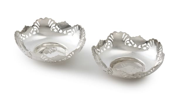 A pair of George VI silver bon-bon dishes, Edwin Joseph Houlston, Birmingham, 1944
