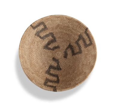 Kebaletile Ntireleng; Tyua carrying basket