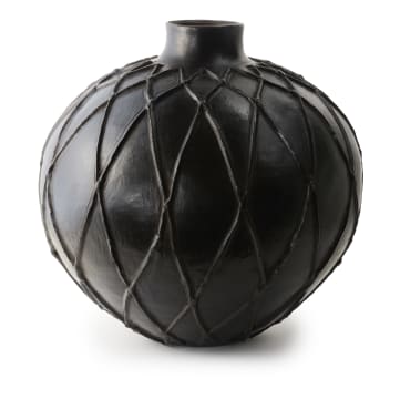 Penny Gumbi (1962- ); Contemporary Zulu vessel with netted decoration