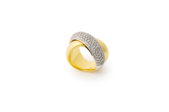 Diamond crossover ring