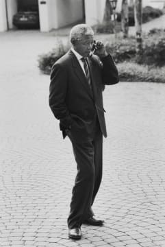 John Brett Cohen and George Hallett; Mandela