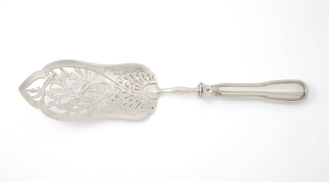 A French silver fish slice, Christofle, late 19th/early 20th century