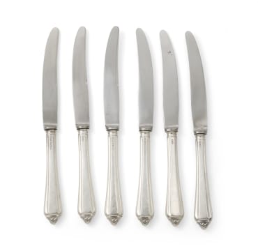 Six William VIII silver fruit knives, John Biggin Ltd, Sheffield, 1947