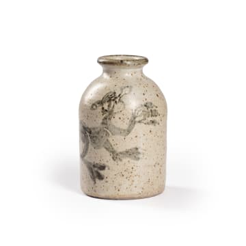 Isaiah Buthelezi, Rorke's Drift; Vase with feline figure