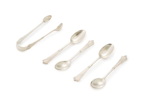 A set of four Edward VII Albany pattern silver teaspoons, Goldsmiths & Silversmiths Co Ltd, London, 1907