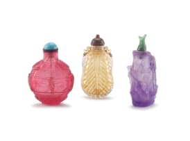 A Chinese orange glass scent bottle, 20th century