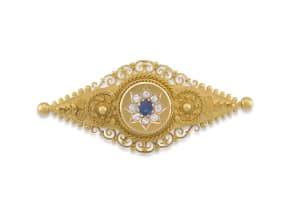 A Late Victorian blue-sapphire and diamond 15ct gold brooch, Birmingham 1900