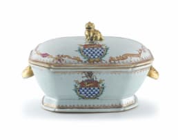 A Chinese Export white and gilt tureen and cover, Qing Dynasty, 19th century