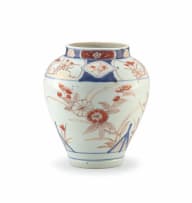 A Japanese Imari vase, 18th century