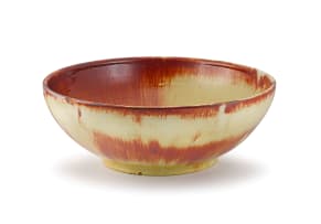 A Linn Ware cream-and-russet-glazed bowl