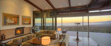 Weekend stay for 8 to 10 people at Grootbos, a luxury eco-reserve close to the southern tip of Africa tucked between mountains, forest and sea