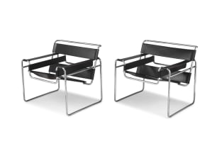 A pair of black leather and chrome Wassily armchairs designed in 1925 by Marcel Breuer, Gavina, 1960s