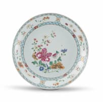 A Chinese Export famille-rose dish, Qing Dynasty, Qianlong period, 1736-1795