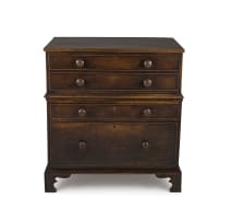 An oak and elm wood chest of drawers, 19th century