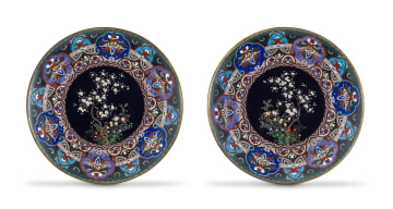 A pair of Japanese cloisonné dishes, Meiji period, 1868-1912