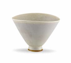 A Swedish Gustavsberg cream-glazed vase, Berndt Friberg (1899-1981), 1944-1947