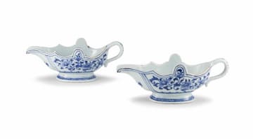 A pair of Chinese Export blue and white sauce boats, Qing Dynasty, Qianlong period, 1735-1796