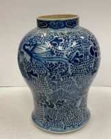 Two Chinese blue and white jars, 19th/20th century