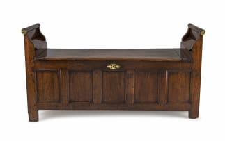 A Breton oak day bed, late 18th/early 19th century