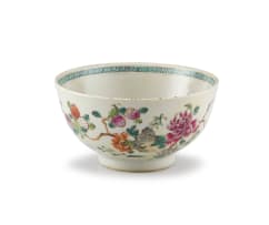 A Chinese famille-rose bowl, Qing Dynasty, Qianlong period, 1736-1795