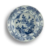 A Chinese 'Kraak' blue and white bowl, Kangxi period, 1662-1722