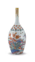 A Japanese bottle vase, 20th century