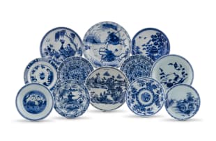 A Chinese blue and white saucer dish, Qing Dynasty, Kangxi period, 1662-1722
