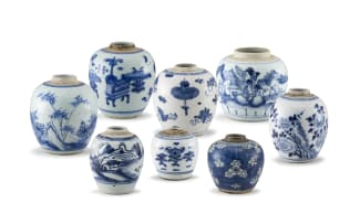 A Chinese blue and white jar, Qing Dynasty, 19th century