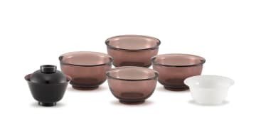 Four Chinese amethyst bowls, Qing Dynasty, 19th century