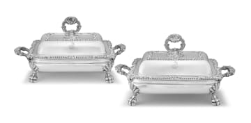 A pair of Sheffield plated entrée dishes and covers, first quarter 19th century
