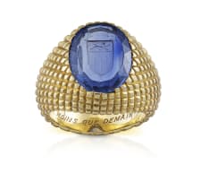 Gold and blue-glass intaglio ring