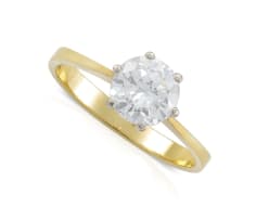 Single stone diamond and yellow gold ring