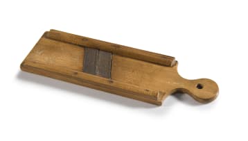 A fruitwood mandolin slicer
