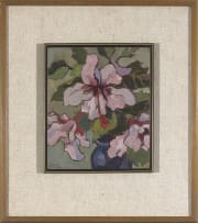 Gregoire Boonzaier; Pienk Hibiskusse in Blou Vaas (Pink Hibiscuses in Blue Vase)