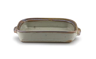 A stoneware serving dish, Tim Morris, 1941-1990