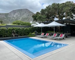 Three nights accommodation at Louis Norval's Hermanus Home.