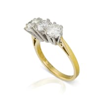 18k two-tone three stone diamond ring