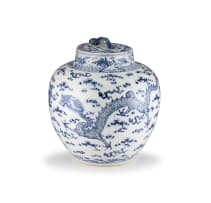 A Chinese Kangxi-style blue and white vase and cover, Qing Dynasty