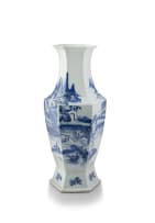 A pair of large Chinese blue and white vases, Qing Dynasty