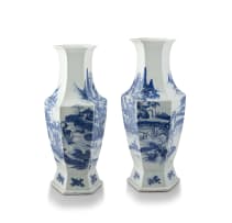 A pair of large Chinese blue and white vases, Qing Dynasty