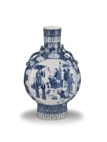 A Chinese blue and white moon flask, Qing Dynasty, 19th century