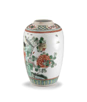 A Chinese 'famille verte' vase, Qing Dynasty, Kangxi period (1662-1722)