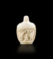 A Chinese carved ivory snuff bottle, 20th century