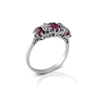 18k white gold ruby and diamond ring