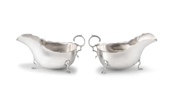 A pair of George V silver sauce boats, James Henry & Herbert Barraclough, Sheffield, 1914