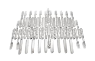 A set of twelve Victorian silver dessert forks and knives, Sheffield, late 19th/early 20th century