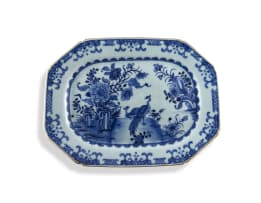 A Chinese blue and white octagonal dish, 20th century