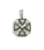 18k two-tone gold Maltese cross pendant