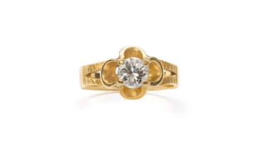 9k yellow gold diamond flower ring